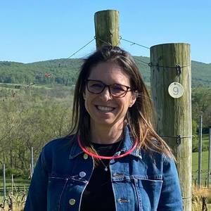 Meet your Posher, Karin